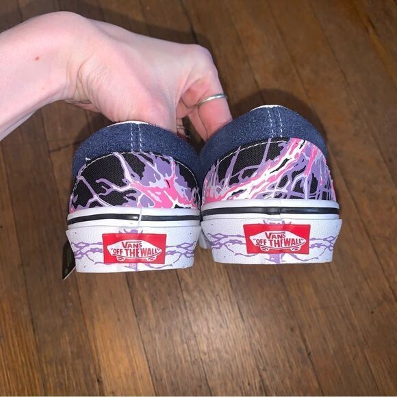 NWT Slip On Glow in the Dark Vans Women’s 6.5 Men 5 - Picture 5 of 8